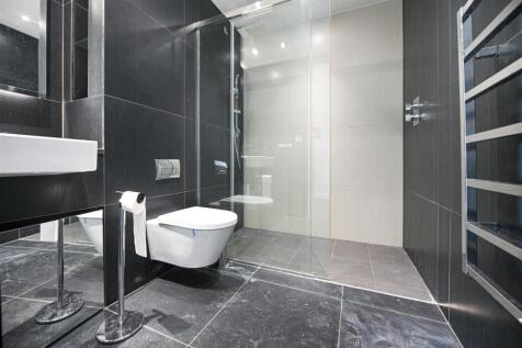 Bathroom .jpg