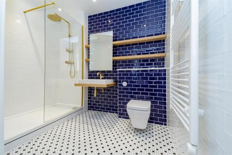 Bathroom .jpg