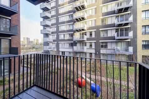 Balcony      .jpg