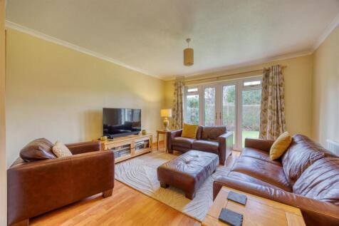 4_GARNGABER_COURT_LENZIE_014.JPEG