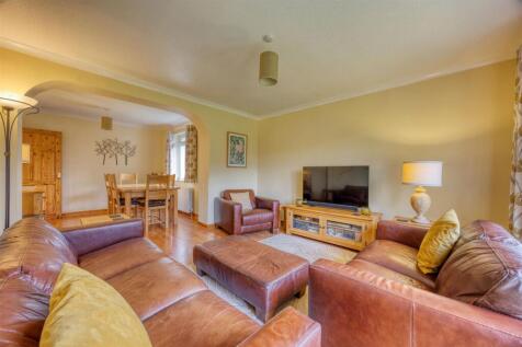 4_GARNGABER_COURT_LENZIE_015.JPEG
