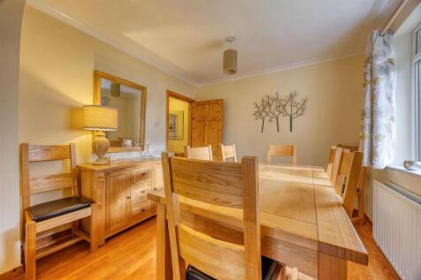 4_GARNGABER_COURT_LENZIE_016.JPEG