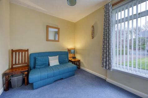 4_GARNGABER_COURT_LENZIE_012.JPEG