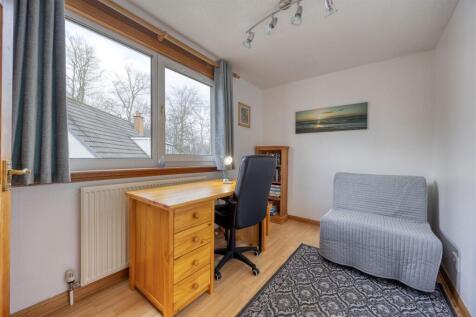 4_GARNGABER_COURT_LENZIE_020.JPEG