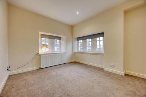 15B_OLD_MUGDOCK_ROAD_STRATHBLANE_009.JPEG