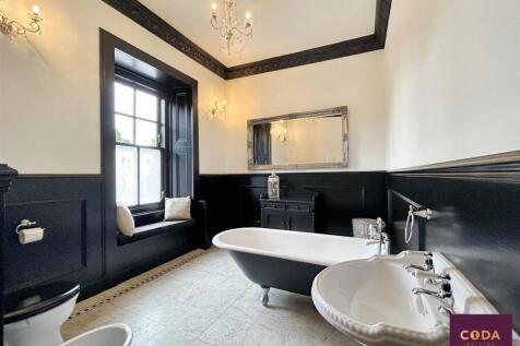 Bath3.jpg