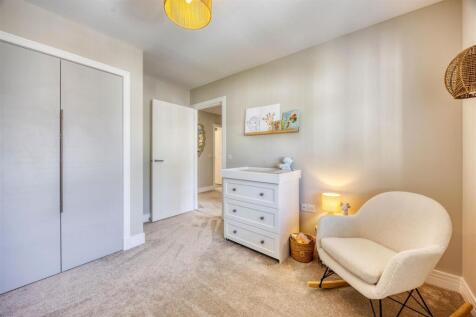 10_COURTMALAW_AVE_MILTON_OF_CAMPSIE_028.JPEG