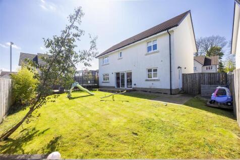 10_COURTMALAW_AVE_MILTON_OF_CAMPSIE_006.JPG