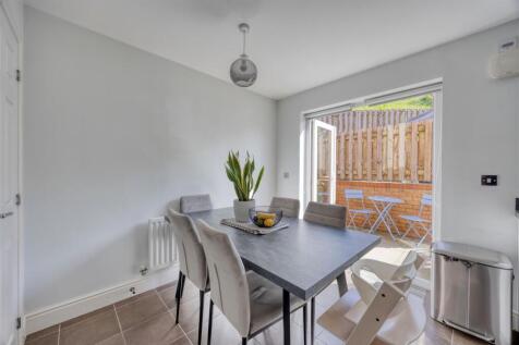 37_FAULDS_DRIVE_KIRKINTILLOCH_020.JPEG
