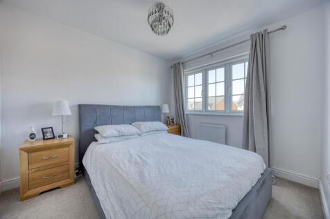 37_FAULDS_DRIVE_KIRKINTILLOCH_026.JPEG
