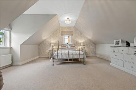 masterroom 5.jpg