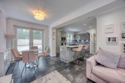 12_WOODSIDE_AVE_LENZIE_010.JPEG