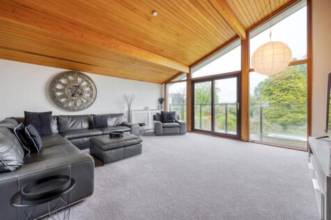 LOW_CROFT_BALMORE_006.JPEG