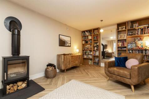 6_HILL_VIEW_WOODILEE_VILLAGE_022.JPG
