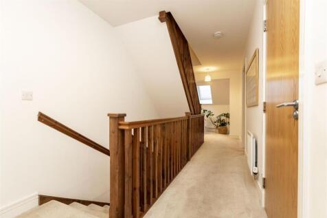 6_HILL_VIEW_WOODILEE_VILLAGE_018.JPG
