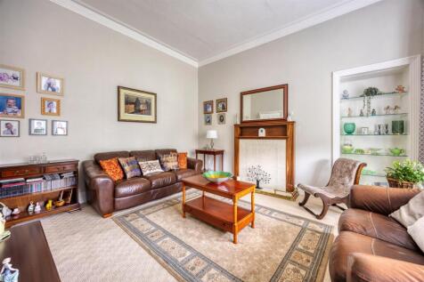 239_CUMBERNAULD_RD_CHRYSTON_017.JPEG