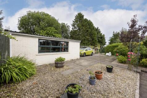 239_CUMBERNAULD_RD_CHRYSTON_007.JPG