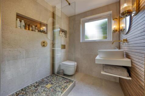 FLAT2_31_ALEXANDRA_ROAD_LENZIE_012.JPEG