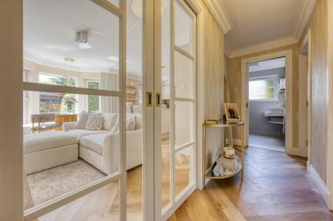 FLAT2_31_ALEXANDRA_ROAD_LENZIE_006.JPEG