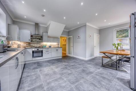 103_VICTORIA_STREET_KIRKINTILLOCH_018.JPEG