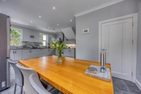 103_VICTORIA_STREET_KIRKINTILLOCH_017.JPEG