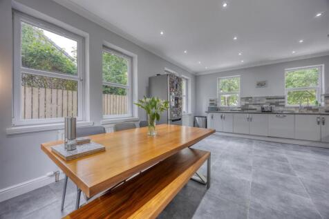 103_VICTORIA_STREET_KIRKINTILLOCH_016.JPEG
