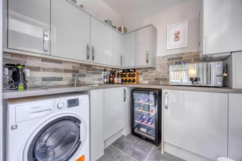 103_VICTORIA_STREET_KIRKINTILLOCH_019.JPEG
