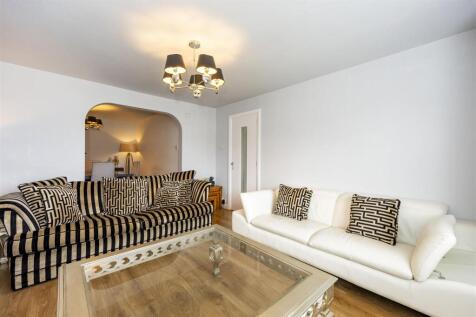 15_MOORFOOT_BISHOPBRIGGS_009.JPG