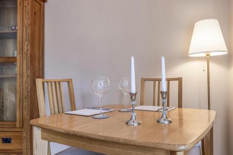 1 Castle Street Flat 3_2.jpg