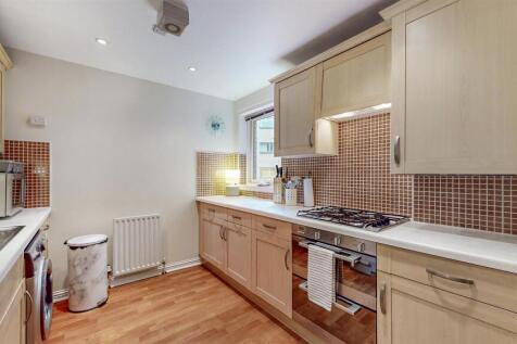 1 Castle Street Flat 3_19.jpg