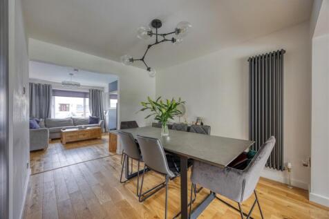 32_FASKALLY_AVE_BISHOPBRIGGS_011.JPEG