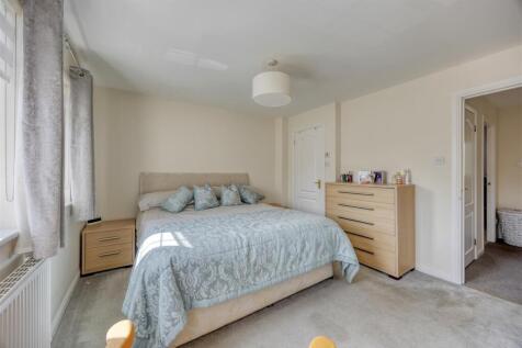 74_WAVERLEY_PARK_KIRKINTILLOCH_017.JPEG