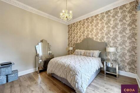 Bed 2 (13).jpg