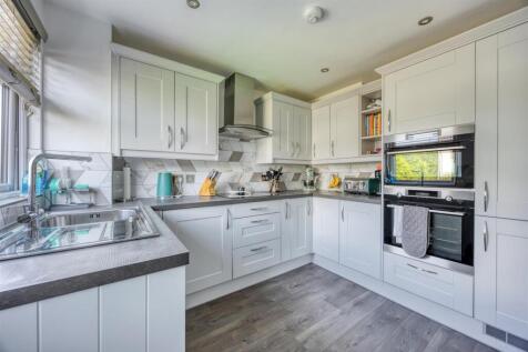 50_ST_COLUMBA_DRIVE_KIRKINTILLOCH_015.JPEG