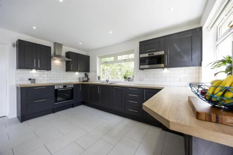 15_CRAWFORD_AVE_LENZIE_018.JPG