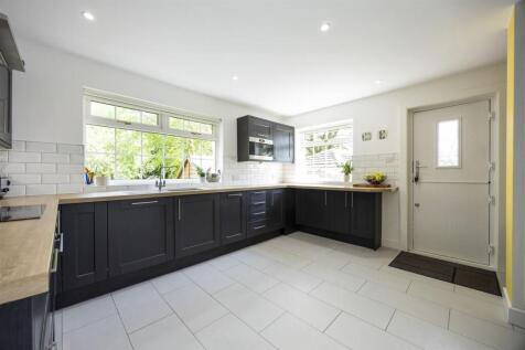 15_CRAWFORD_AVE_LENZIE_020.JPG