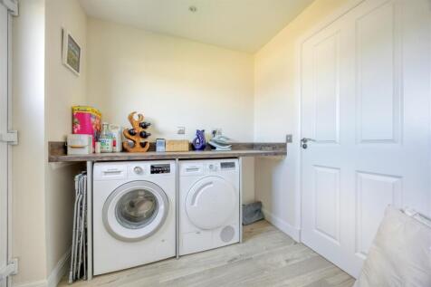 58_AUCHINLECK_RD_ROBROYSTON_016.JPEG