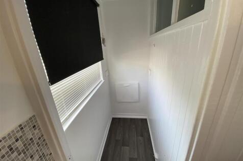 Utility Room.JPG