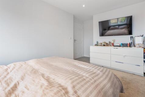Bedroom 3.2.jpg