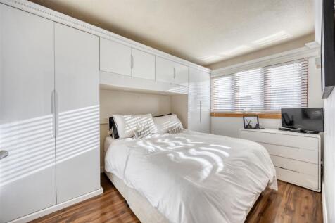 6_BRAMLEY_PLACE_LENZIE_014.JPEG
