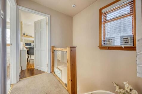 6_BRAMLEY_PLACE_LENZIE_018.JPEG