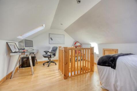 6_BRAMLEY_PLACE_LENZIE_020.JPEG