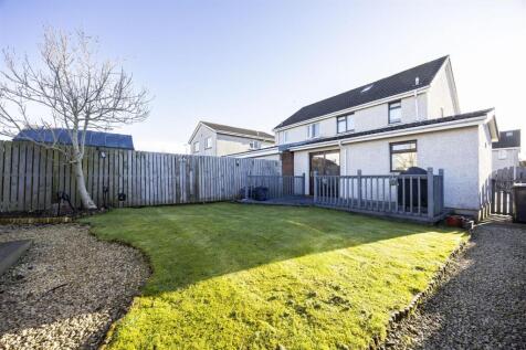 6_BRAMLEY_PLACE_LENZIE_004.JPG