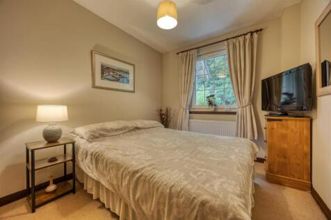 6_BROOMHILL_FARM_MEWS_KIRKINTILLOCH_013.JPEG