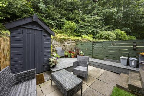 6_BROOMHILL_FARM_MEWS_KIRKINTILLOCH_002.JPG