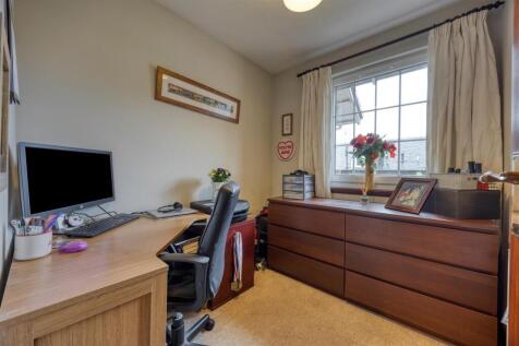 6_BROOMHILL_FARM_MEWS_KIRKINTILLOCH_016.JPEG