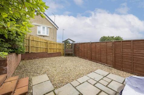 3_CAMBOURNE_ROAD_MOODIESBURN_005.JPG