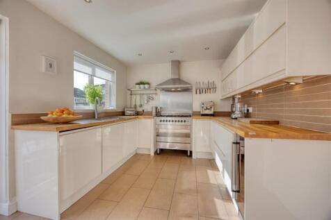 35_WAVERLEY_PARK_KIRKINTILLOCH_023.JPEG
