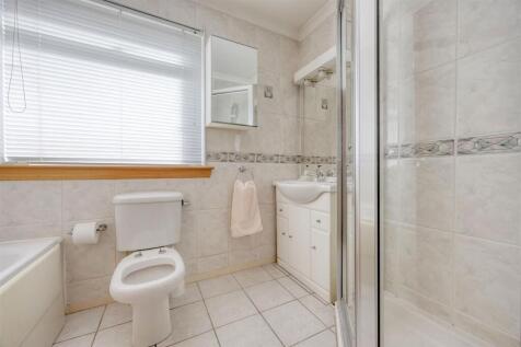 4_AILSA_DRIVE_KIRKINTILLOCH_026.JPEG