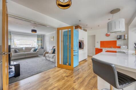 31_CRAWFORD_AVE_LENZIE_010.JPEG